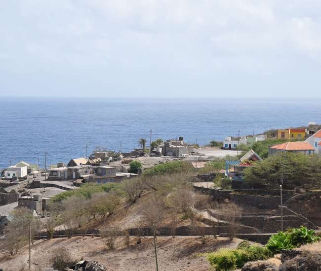 Kapverden - Trekking  Insel Santo Antão  im Nordosten: Blick auf Cruzinha da Garça