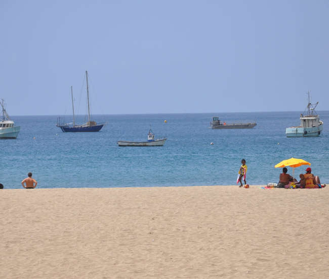 Kapverden individuelle Rundreise: Am Strand von Tarrafal