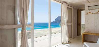 São Vicente: Aquiles Eco Hotel - Suite - Ausblick aus dem Fenster