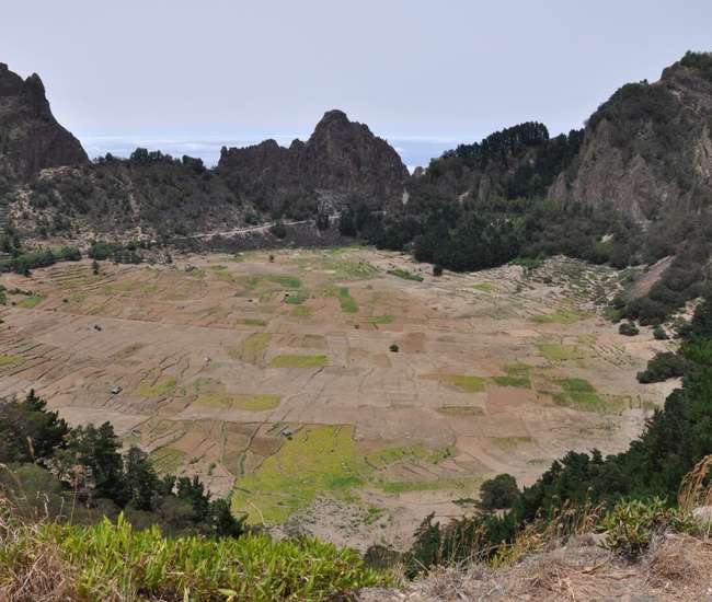 Kapverden Rundreise Berge und Meer - Komfortable Ausflüge: Blick in den Cova Crater