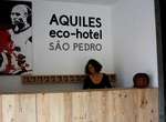 São Vicente: Aquiles Eco Hotel - Rezeption