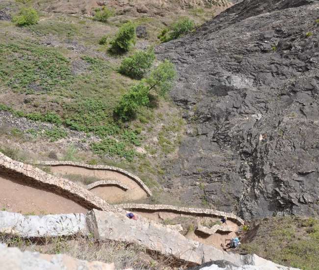 Kapverden Rundreise : Tageswanderungen Santo Antão + Santiago: Anstieg zum Cova Krater